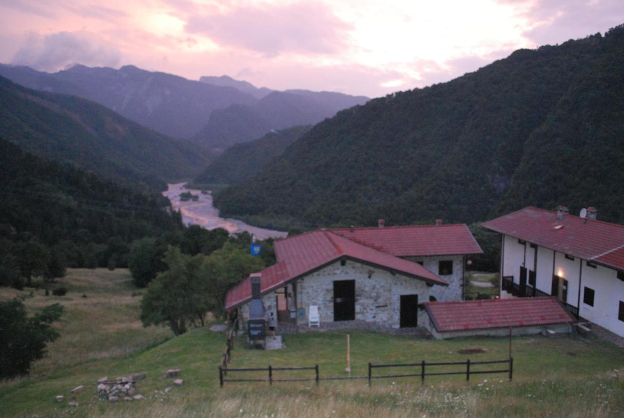 Rifugio Malga Grasia Caprizi Εξωτερικό φωτογραφία